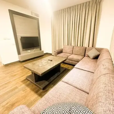 central apartment for rent 25