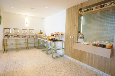 a large room with aasteryasteryasteryasteryasteryasteryasteryasteryasteryasteryastery at Golden Tulip Amman in Amman