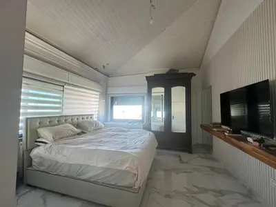 Gallery image of Immaculate apartment in Umm Uthainah