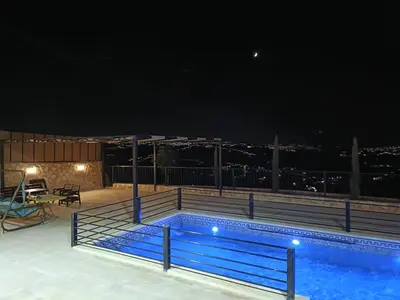 Gallery image of شاليه ومزرعة ذات اطلاله خلابه مع مسبح خارجي in Jerash