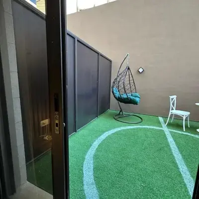 Chic Apartments For Rent ave0-3