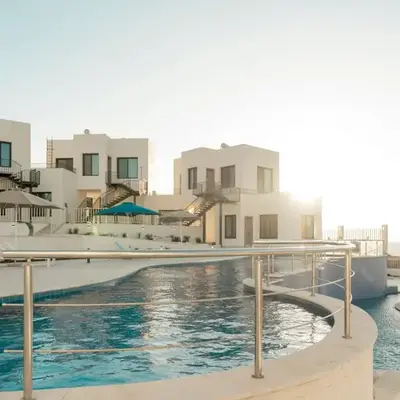 Diamond Palm Hotel & Resort
