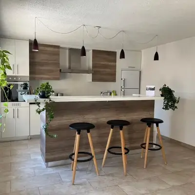Newly refurbished 2-bedroom flat in a compound