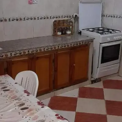 Zomik house
