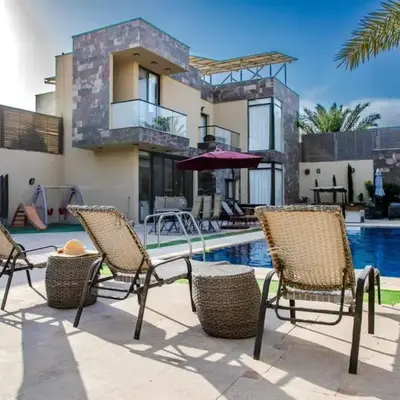 Bahama-Oriya chalets