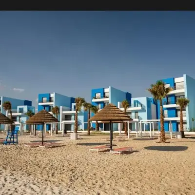 شقه شاطئيه