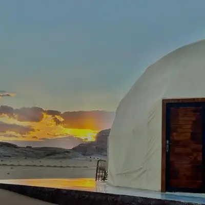 Bedouin Luxe Camp & Tour