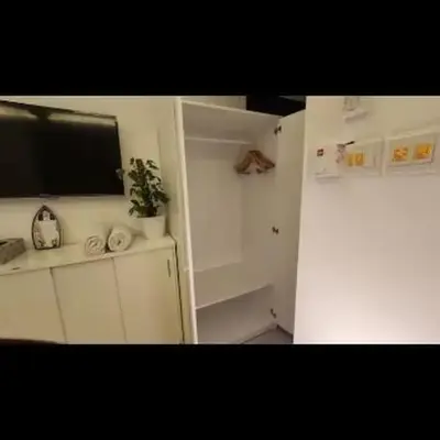Qqq