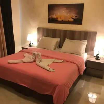 Suzan Hotel Apartments