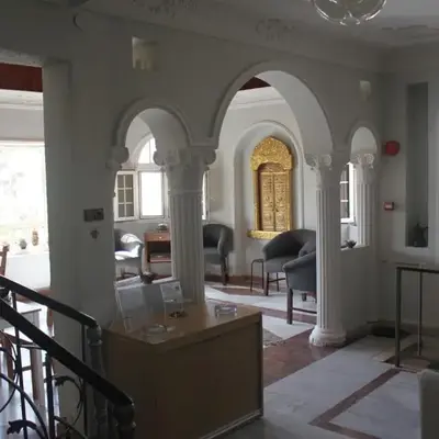 Cairwan Hotel