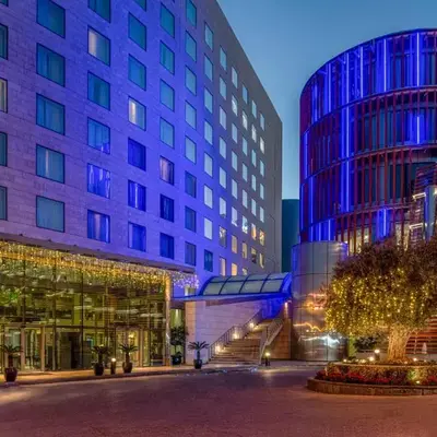 Signia by Hilton