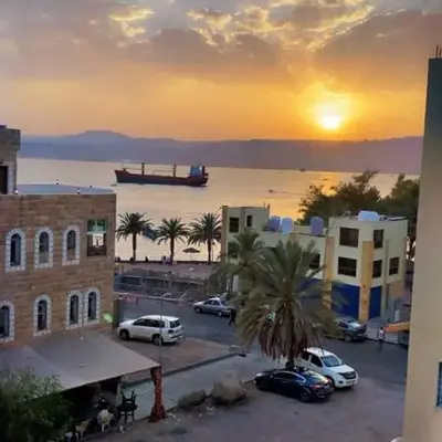 Golden View